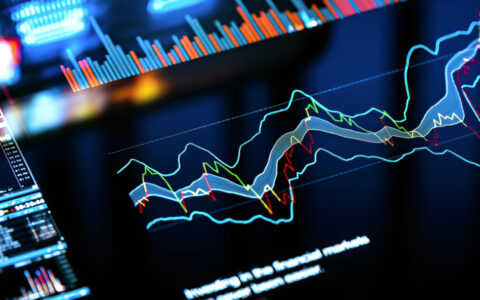 Mastering Forex Trailing Stops: A Dynamic Approach to Risk Management and Profit Optimization